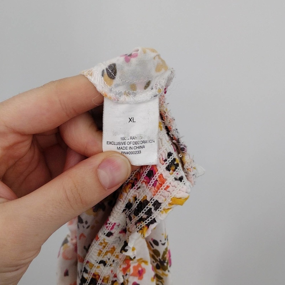 Top - Picture 9 of 9